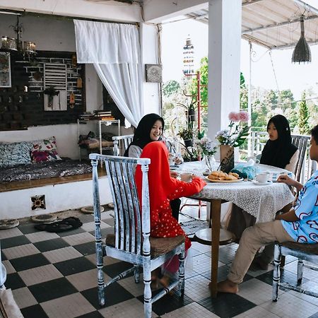 Imah Seuri By Kaya Rooms Tutugan Bagian luar foto